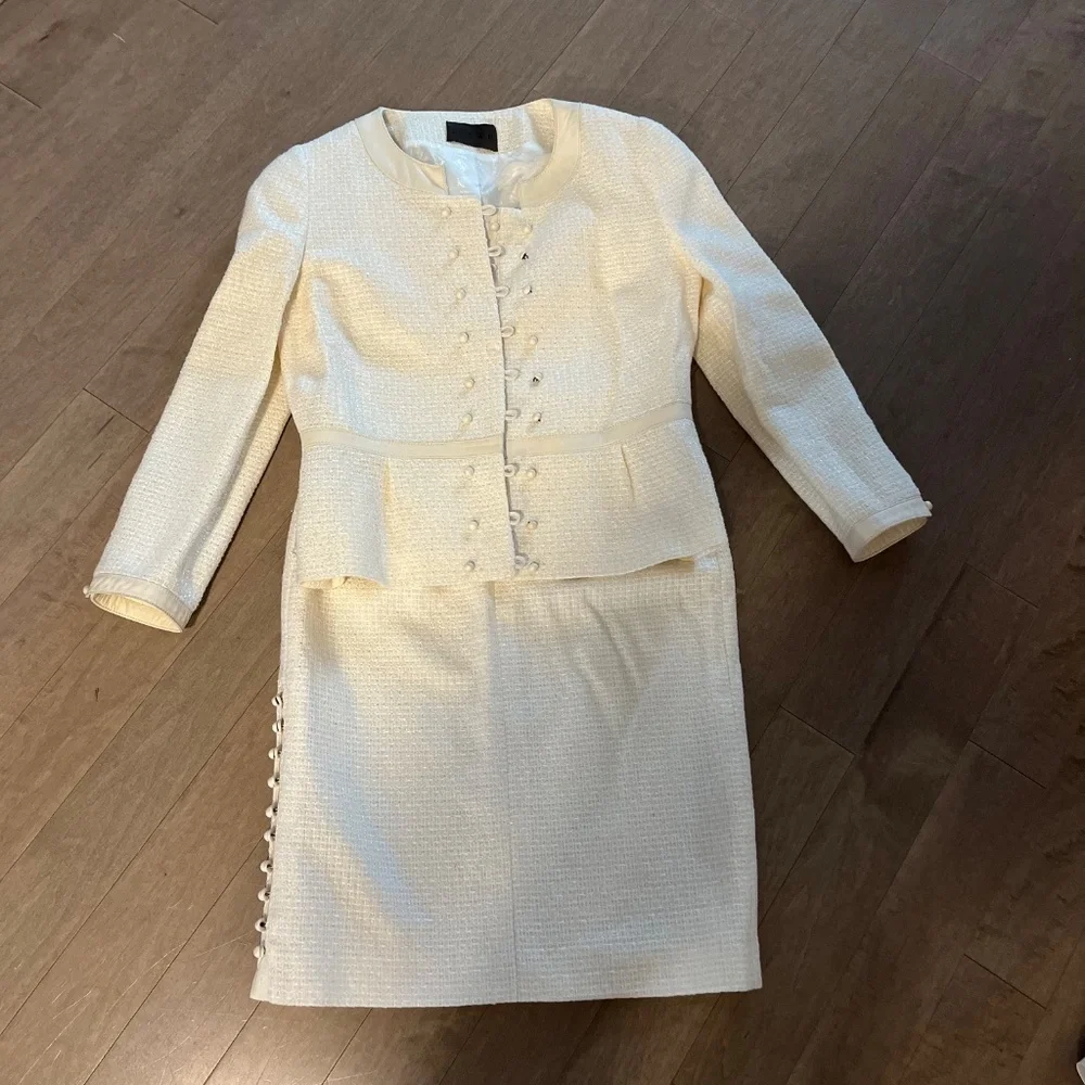 Loewe skirt suit - Picture 2 of 4